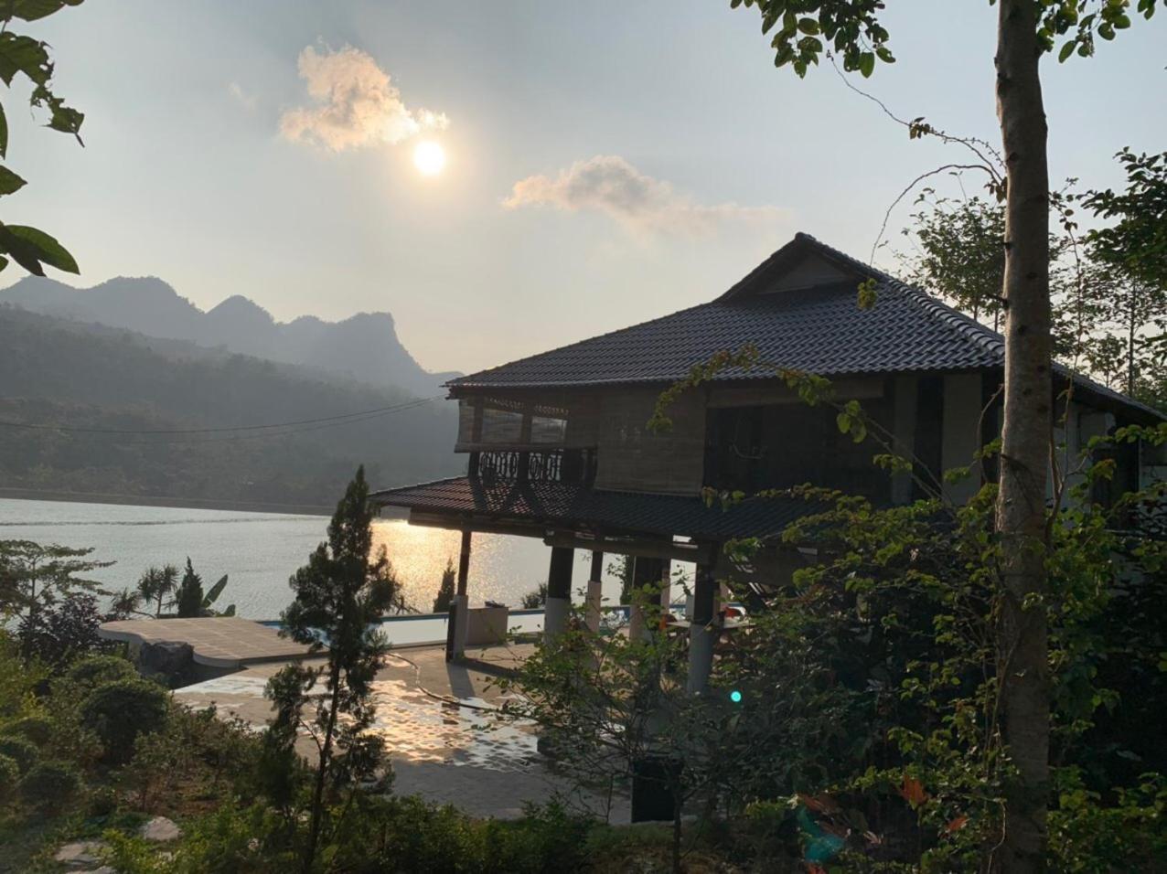 Ho Tam Homestay Hoa Binh Екстер'єр фото